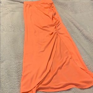 Coral Side slit skirt